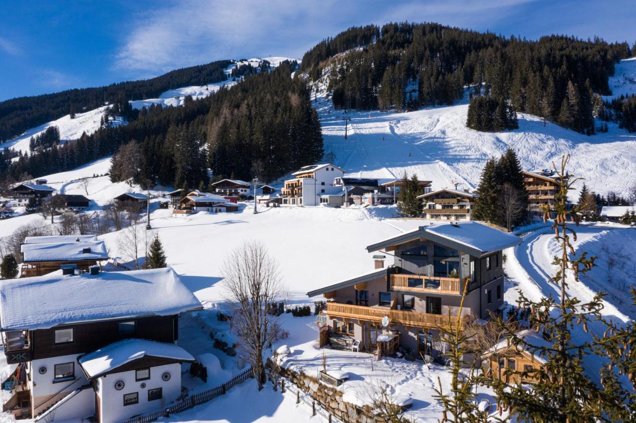 Ski In - Ski Out Panoramaferienhaus Breitmoos Neben Mittelstation Миттерзилль Экстерьер фото
